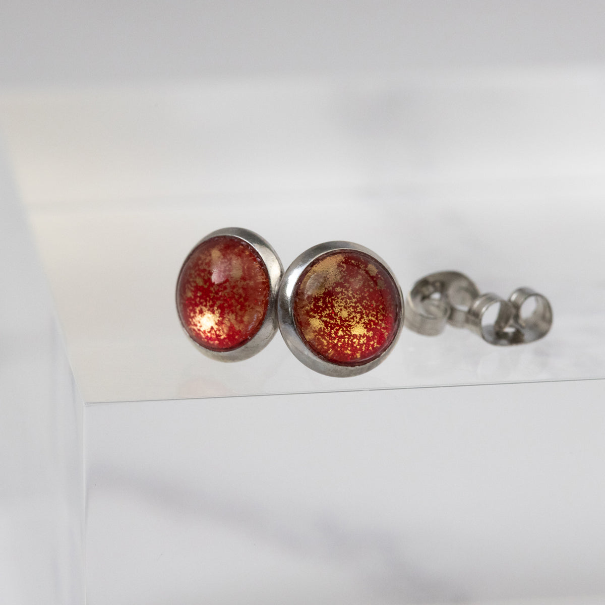 Red with Gold Speckles Hypoallergenic Stud Earrings - 8mm